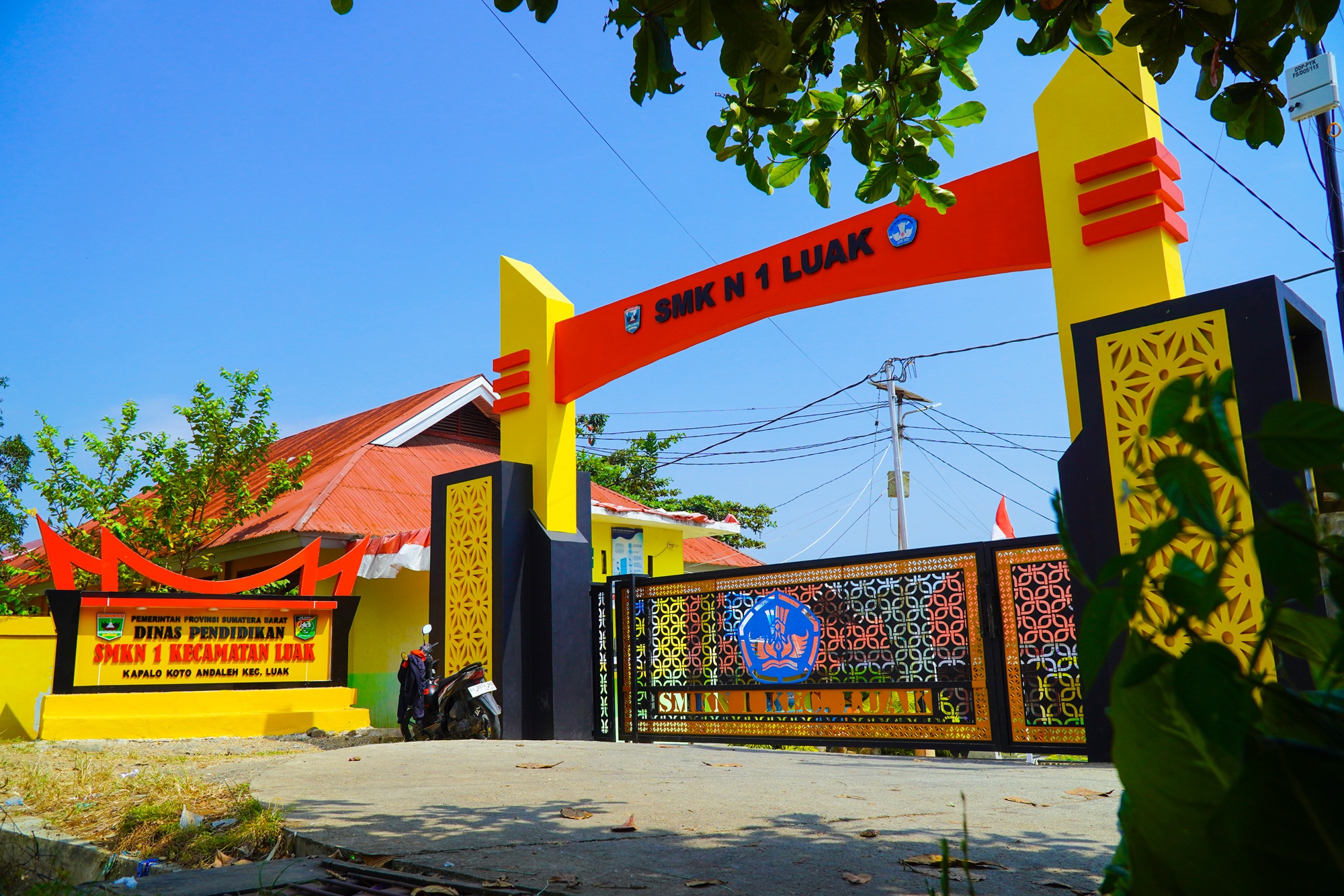 Gerbang Sekolah